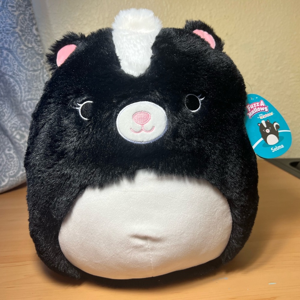 12” Selma the Skunk Fuzzamallow NWT Squishmallows Kellytoy New with tag